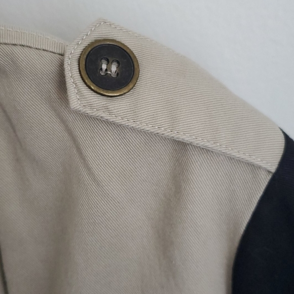 Jacket - Picture 7 of 7